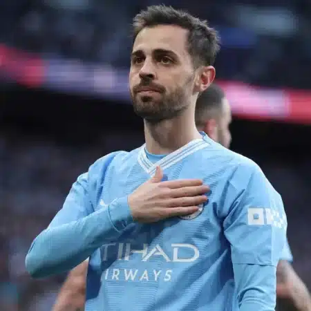 Clube manifesta interesse em Bernardo Silva e pode avançar com proposta
