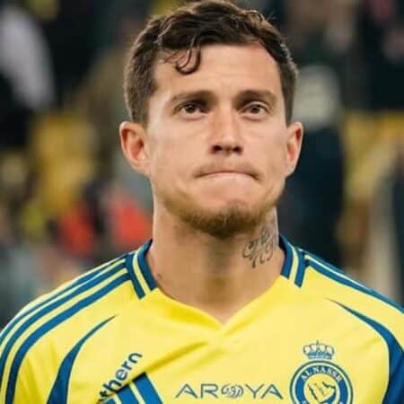 Atlético Madrid negoceia com Otávio do Al Nassr